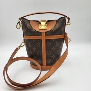 LOUIS VUITTON Monogram Canvas Duffle Bucket Shoulder Bag, Authentic !!!
